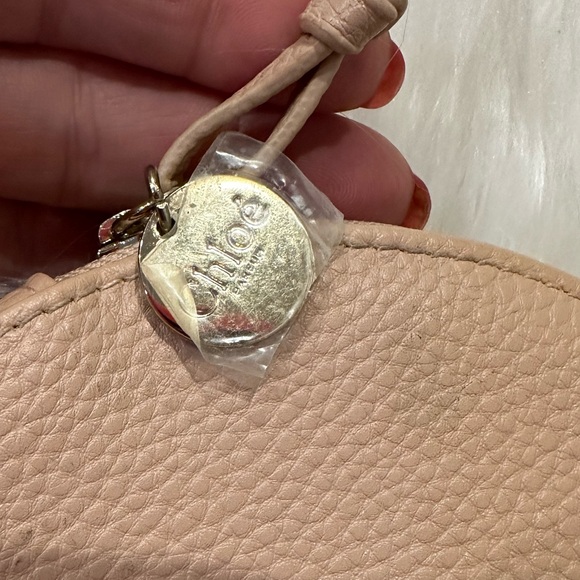 Chloe Parfum Soft Pink Pebble Leather Round Coin pouch - Picture 4 of 4